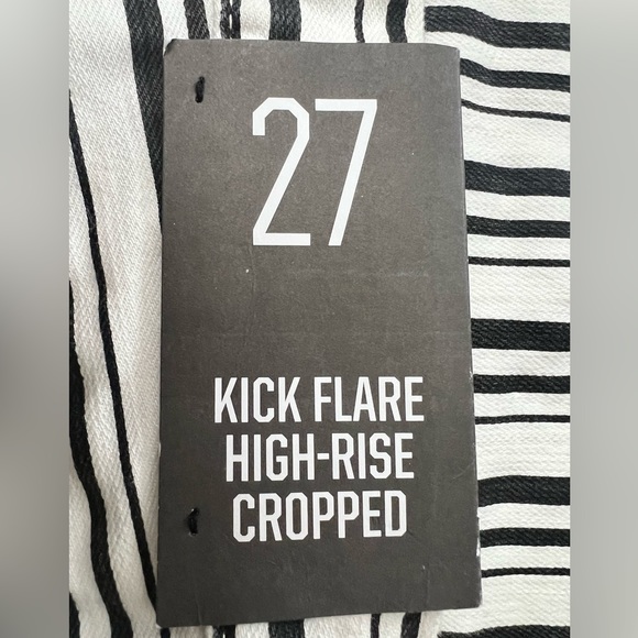 BDG kick flare high rise cropped 27 black white striped new nwt - Picture 9 of 12